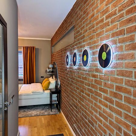 Bella Luna Luxury Suites - Chic Residence In Historic Square Warschau Buitenkant foto