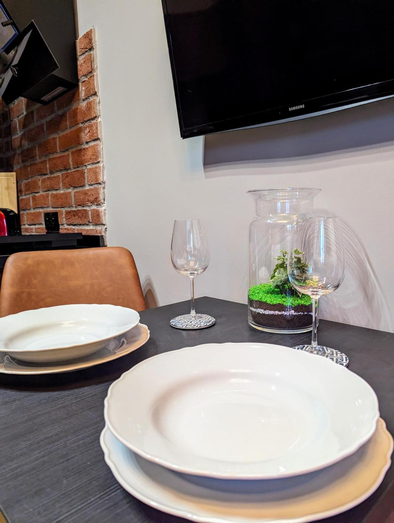 Bella Luna Luxury Suites - Chic Residence In Historic Square Warschau Buitenkant foto